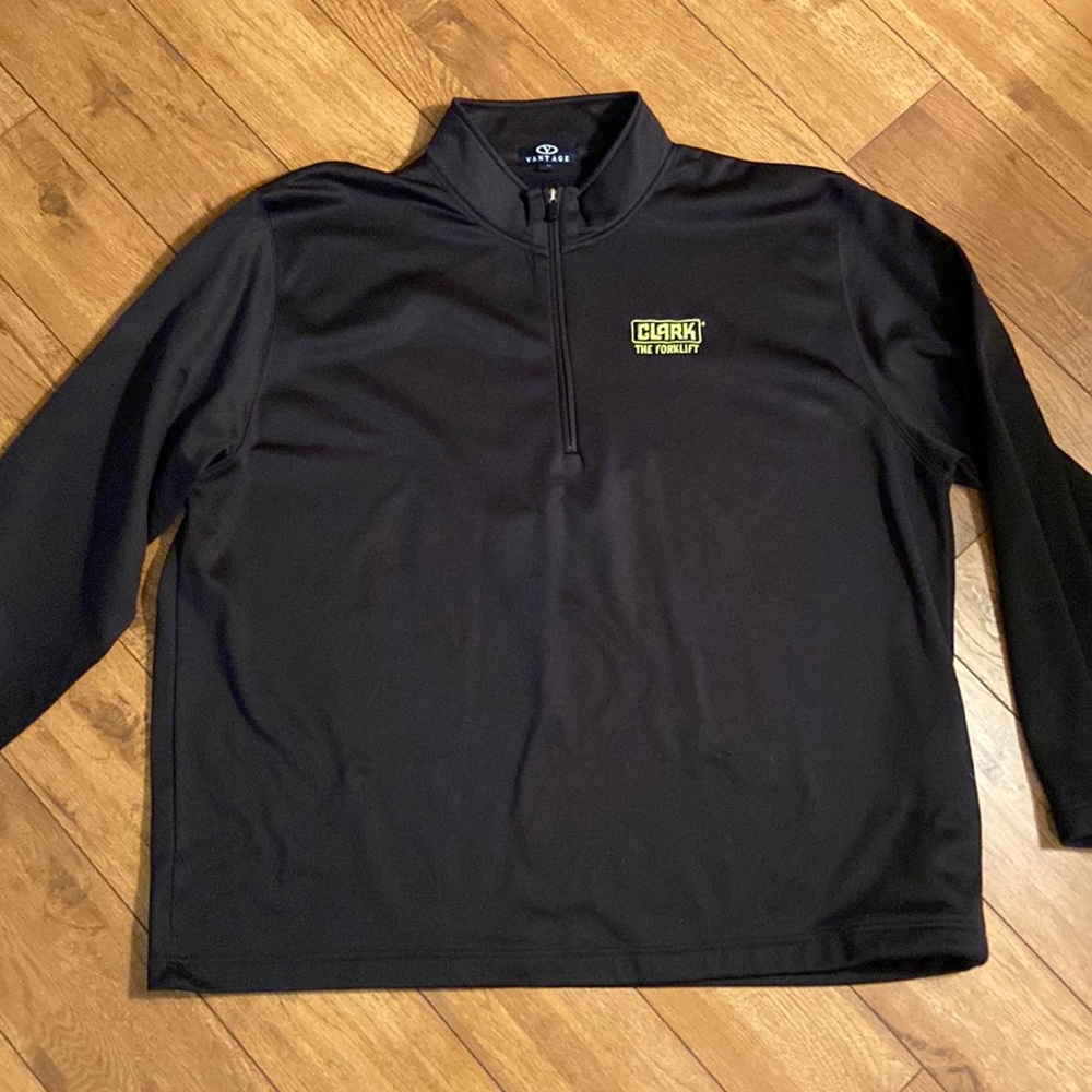 Men’s Black Sweatshirt